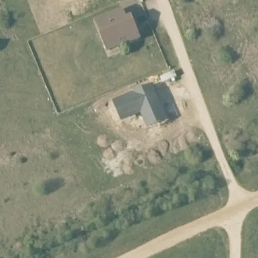 Vaizdas iš viršaus: Divyčio g. 16, Kunkiai