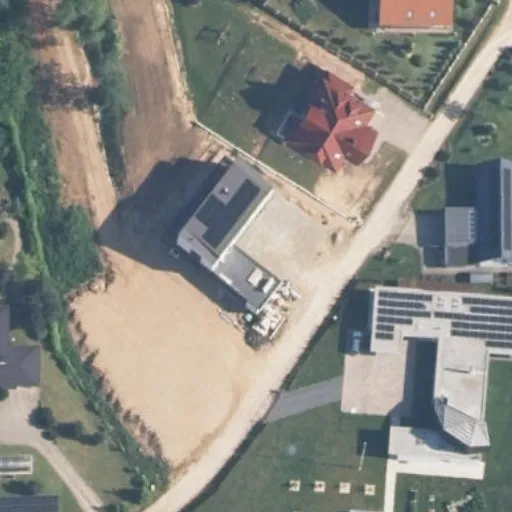 Vaizdas iš viršaus: Nendrių g. 16, Pikeliškės