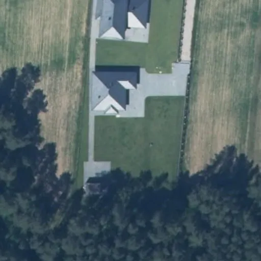 Vaizdas iš viršaus: Bajorų g. 28, Jašiūnai