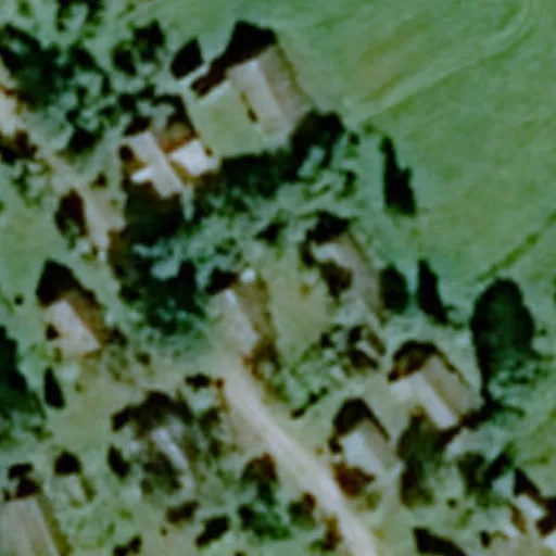 Vaizdas iš viršaus: Ąžuolijos g. 15, Tverečius