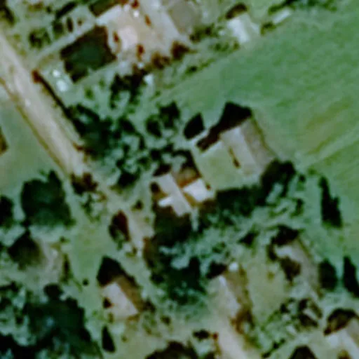 Vaizdas iš viršaus: Ąžuolijos g. 17, Tverečius