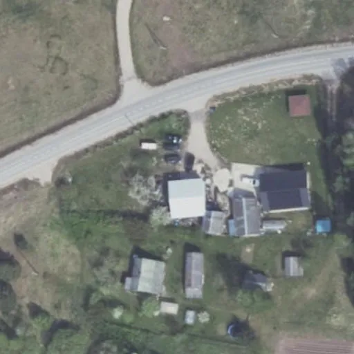 Vaizdas iš viršaus: Pramonės g. 9, Meškoniai