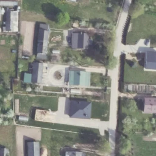 Vaizdas iš viršaus: Gegužės 1-osios g. 17, Žeimiai