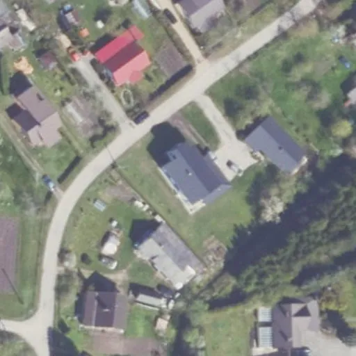 Vaizdas iš viršaus: Ąžuolų g. 8, Išorai