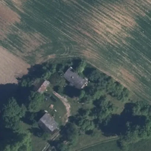 Vaizdas iš viršaus: Ežerų g. 15, Salaperaugis