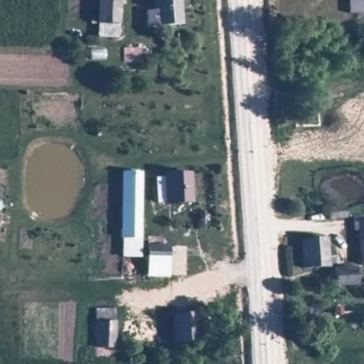Vaizdas iš viršaus: Ateities g. 18, Pagraužiai