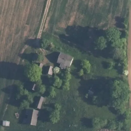 Vaizdas iš viršaus: Butvilonių g. 32, Lauksvydai