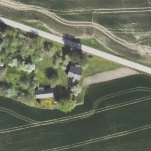 Vaizdas iš viršaus: Antežerių g. 2, Antežeriai