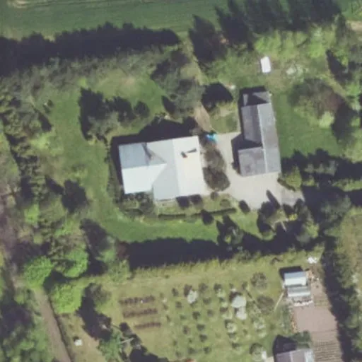 Vaizdas iš viršaus: Tujų g. 7, Akademija