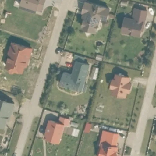 Vaizdas iš viršaus: Paparčių aklg. 4, Budrikai