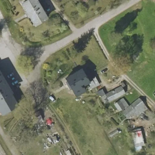 Vaizdas iš viršaus: Geležinkelio Stoties g. 1A, Priekulė
