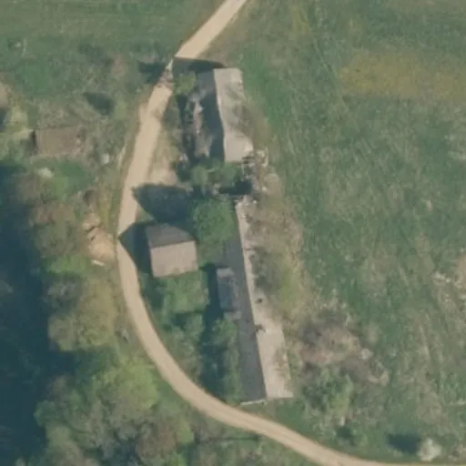 Vaizdas iš viršaus: Vilkių g. 8, Vilkiai