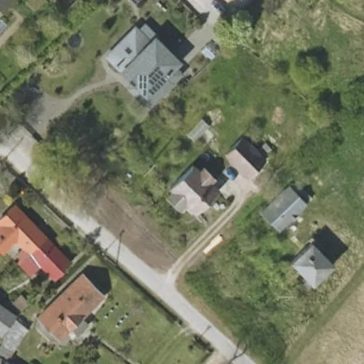 Vaizdas iš viršaus: Turgaus g. 30, Priekulė