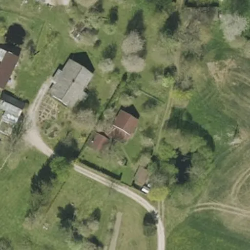 Vaizdas iš viršaus: Aniceto Puškoriaus g. 15, Skaudaliai