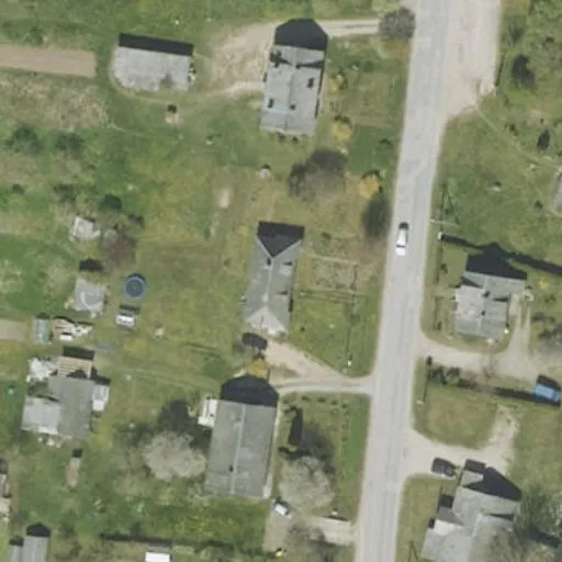 Vaizdas iš viršaus: Dariaus ir Girėno g. 32, Salantai