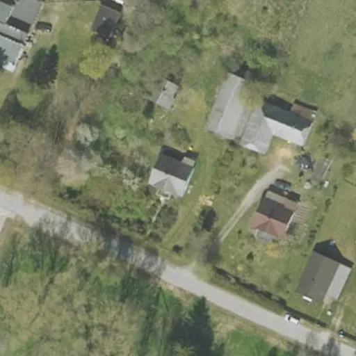 Vaizdas iš viršaus: Vytauto g. 1, Darbėnai