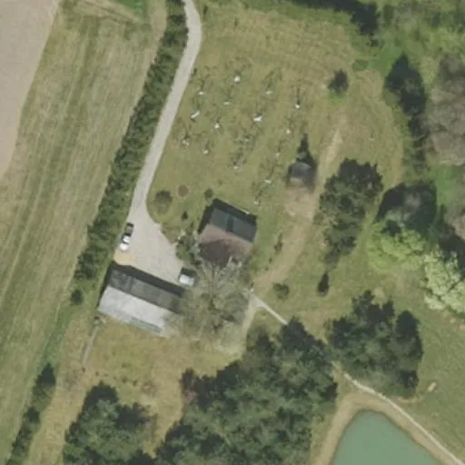 Vaizdas iš viršaus: Kalvų g. 31, Tuzai