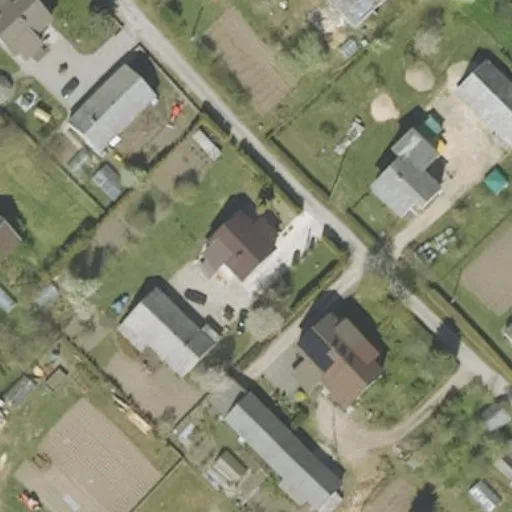 Vaizdas iš viršaus: Eglyno g. 5, Darbėnai