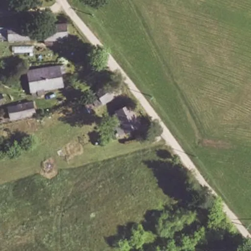 Vaizdas iš viršaus: Asiūklynės g. 10, Subačius