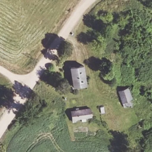 Vaizdas iš viršaus: Bajorų g. 11, Butėnai