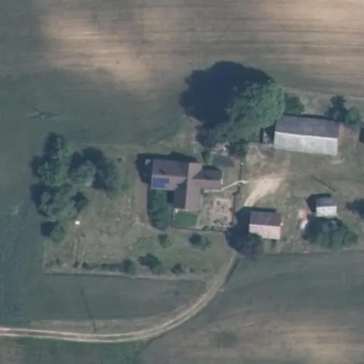 Vaizdas iš viršaus: Paežerės g. 1, Veršiai