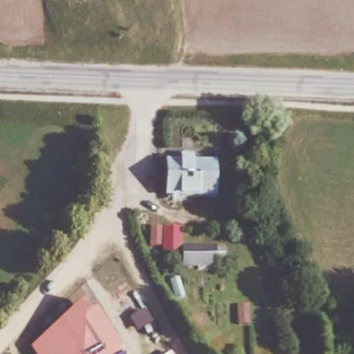 Vaizdas iš viršaus: S. Dariaus ir S. Girėno g. 40, Ažubaliai