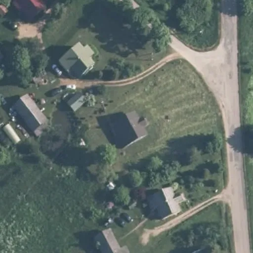 Vaizdas iš viršaus: Ąžuolyno g. 24, Dubingiai