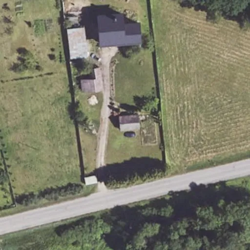 Vaizdas iš viršaus: Pamarliškių g. 1, Pamarliškiai