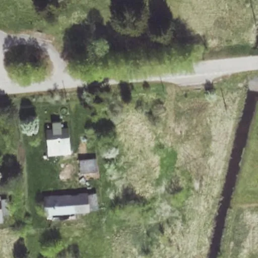 Vaizdas iš viršaus: Pavasario g. 40, Daniūnai