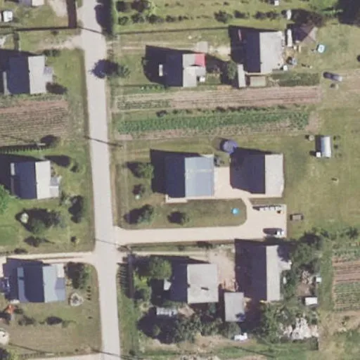 Vaizdas iš viršaus: Stoties g. 16, Gustonys