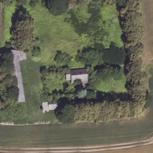 Vaizdas iš viršaus: Alyvų g. 30, Gulbinėnai