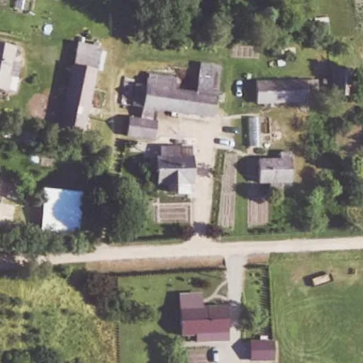 Vaizdas iš viršaus: Stoties g. 16, Vaškai