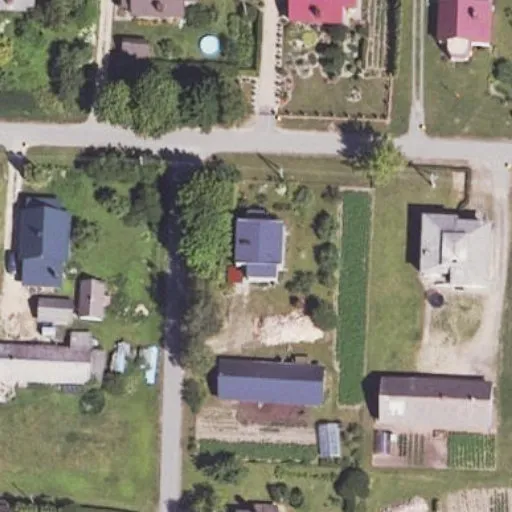 Vaizdas iš viršaus: Dirvonų g. 1, Kalnas