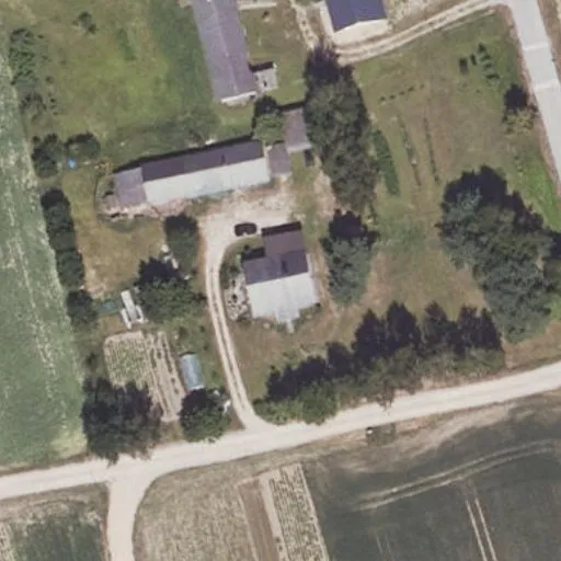 Vaizdas iš viršaus: Alyvų g. 1, Pervalkai