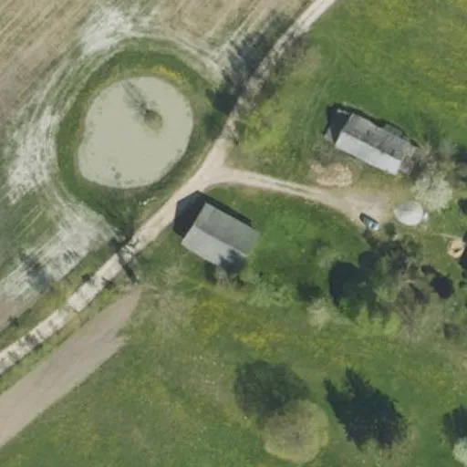 Vaizdas iš viršaus: Vaivorinės g. 1, Alksnėnai