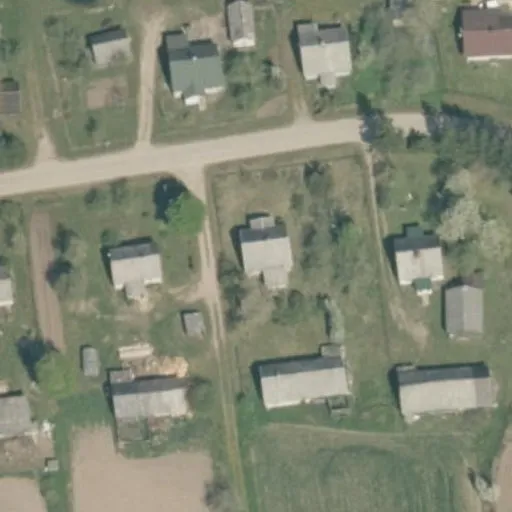Vaizdas iš viršaus: Mokyklos g. 15, Pajomantis