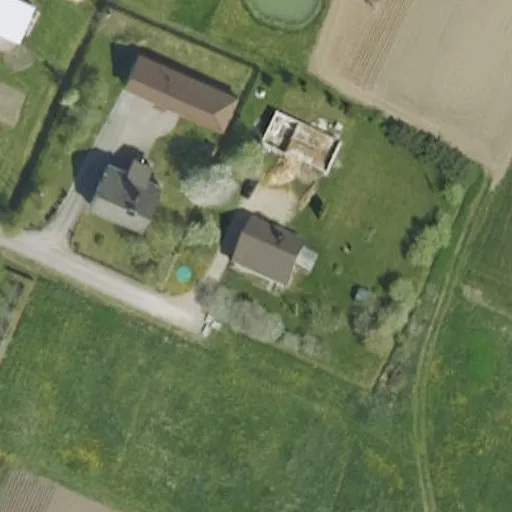 Vaizdas iš viršaus: Jaunimo g. 14, Narvaišiai