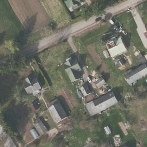 Vaizdas iš viršaus: Tylos g. 13, Pakuonis