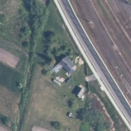 Vaizdas iš viršaus: J. Basanavičiaus g. 1A, Radviliškis