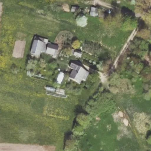 Vaizdas iš viršaus: Ąžuolų g. 2, Augmėnai