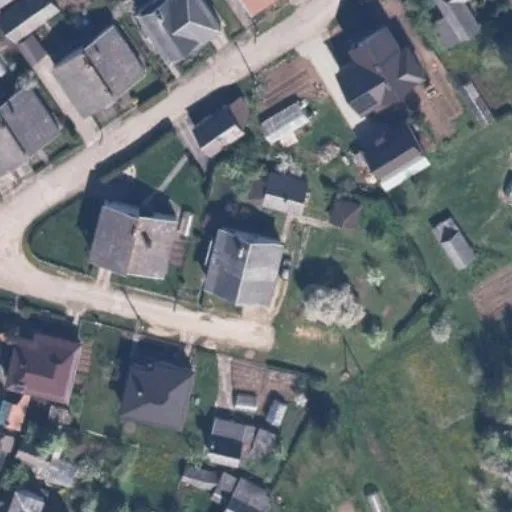 Vaizdas iš viršaus: Vėtrungės g. 4, Raseiniai