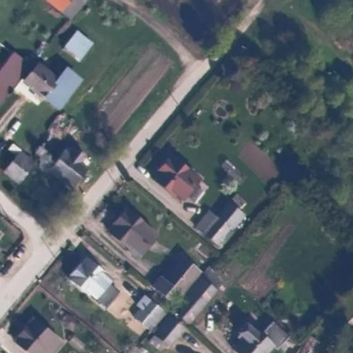 Vaizdas iš viršaus: Pirmūnų g. 16, Raseiniai