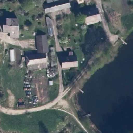 Vaizdas iš viršaus: Vyšnių g. 19, Viduklė