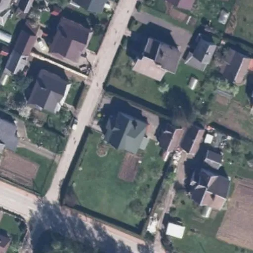 Vaizdas iš viršaus: Dainių g. 2, Raseiniai