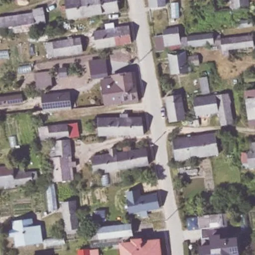 Vaizdas iš viršaus: Mikėno g. 16, Rokiškis