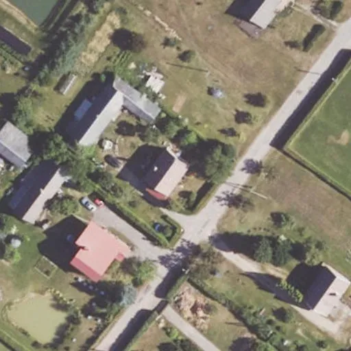Vaizdas iš viršaus: Topolių g. 4, Bajorai