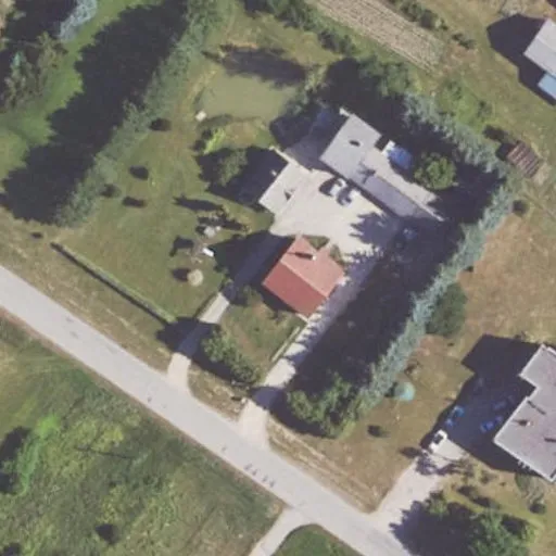 Vaizdas iš viršaus: Ežero g. 8, Bajorai