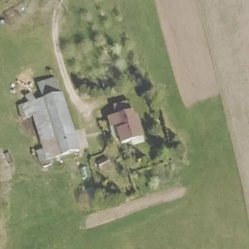 Vaizdas iš viršaus: Apuolės g. 1, Daujotai