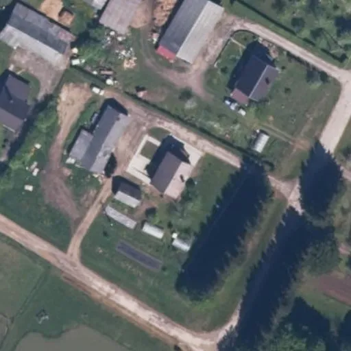 Vaizdas iš viršaus: Spukaičių g. 25, Viekšnaliai