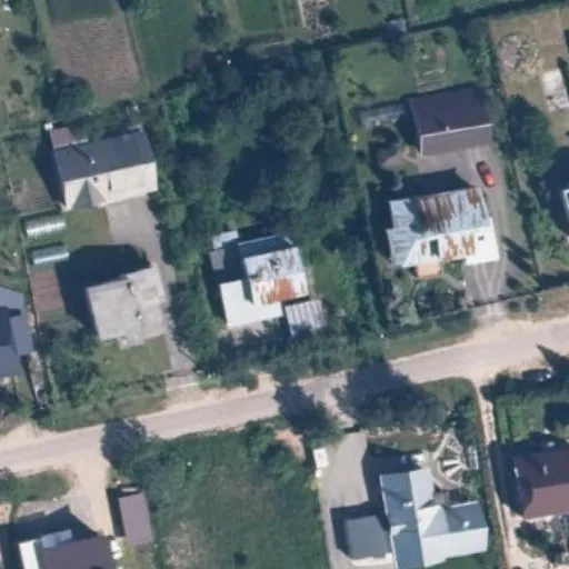Vaizdas iš viršaus: Atgimimo g. 32, Lentvaris